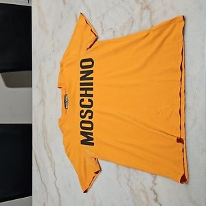 Moschino t shirt